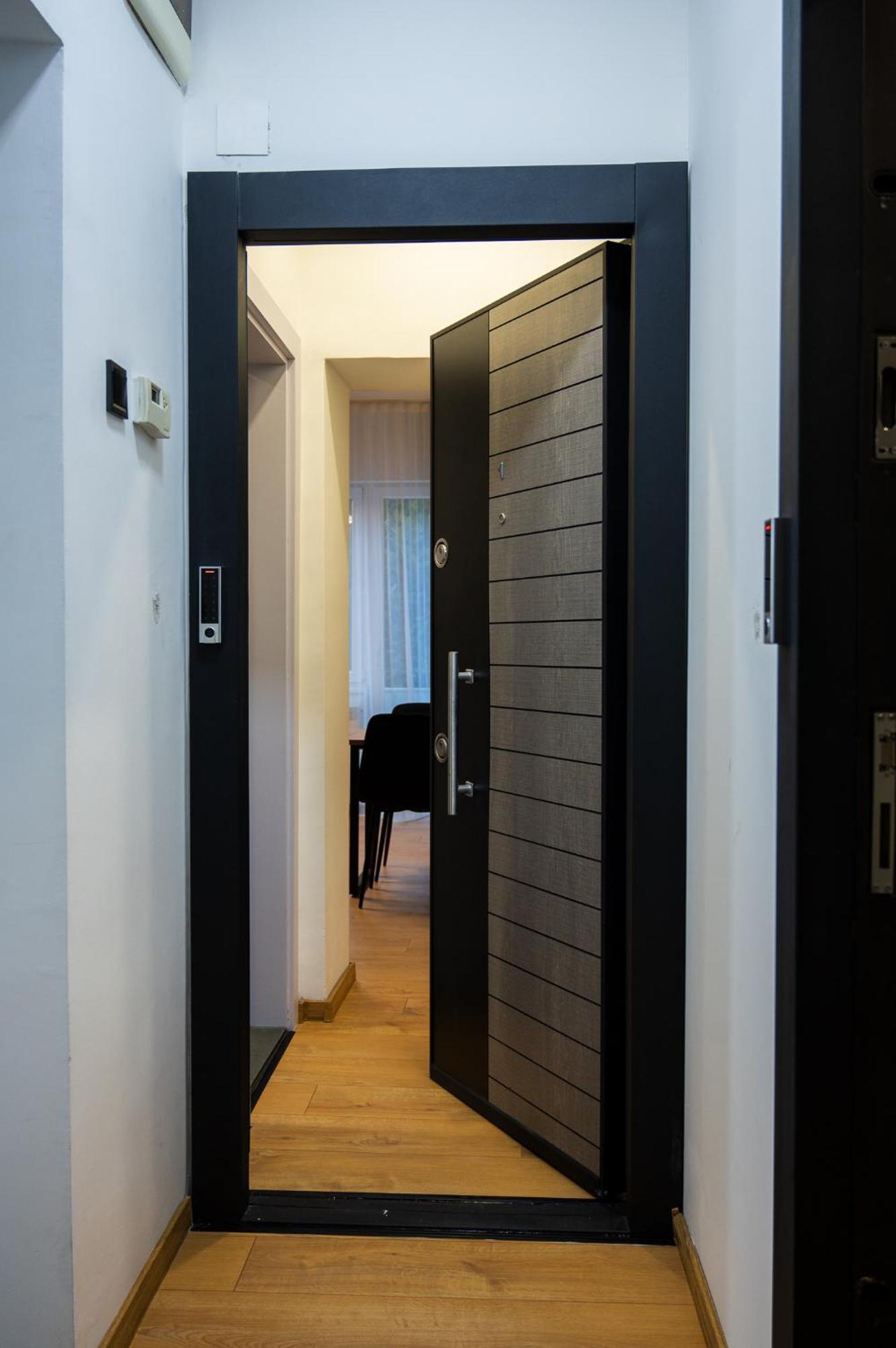 Casa Central Apartments سكوبجي المظهر الخارجي الصورة