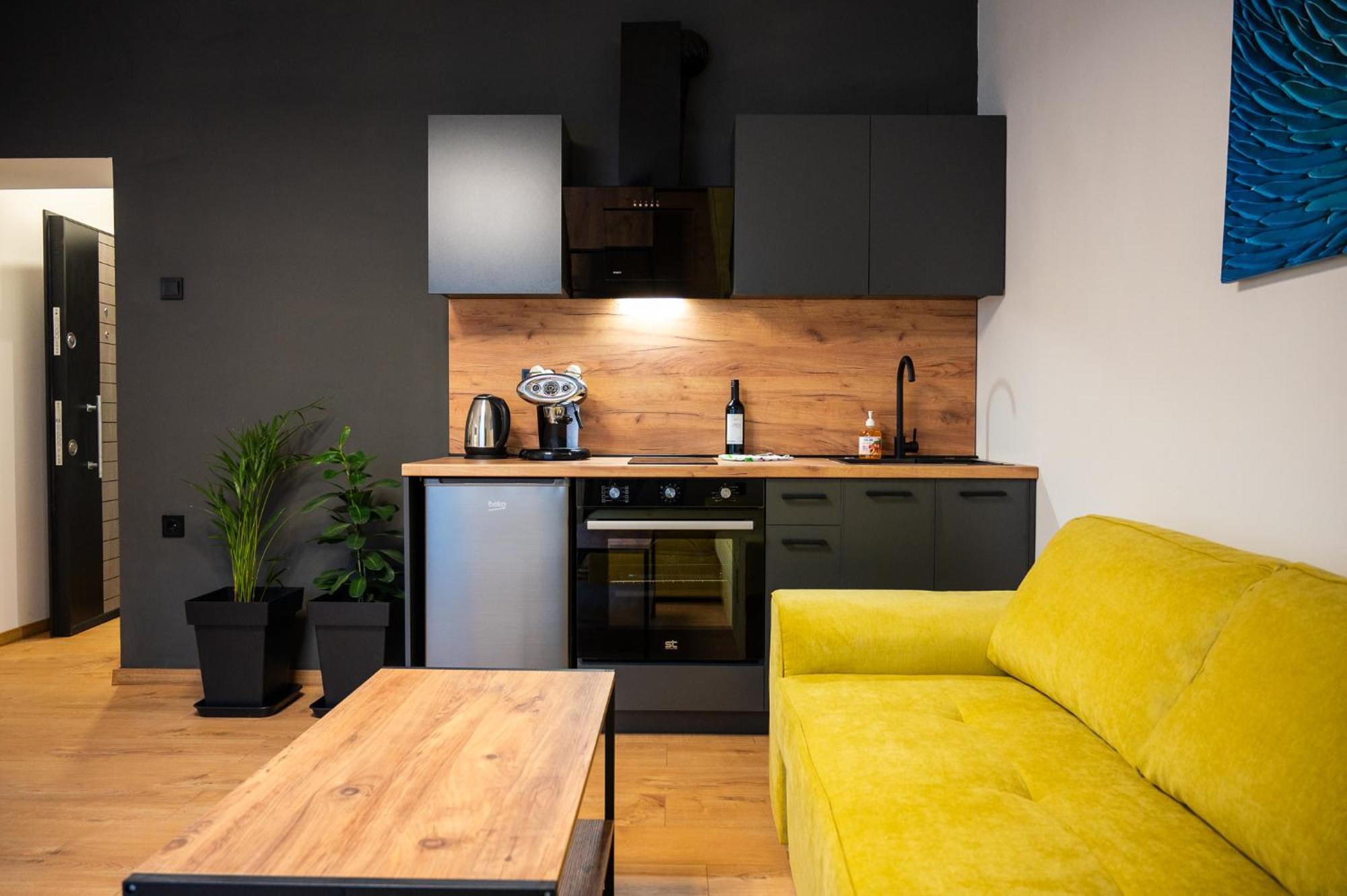 Casa Central Apartments سكوبجي المظهر الخارجي الصورة