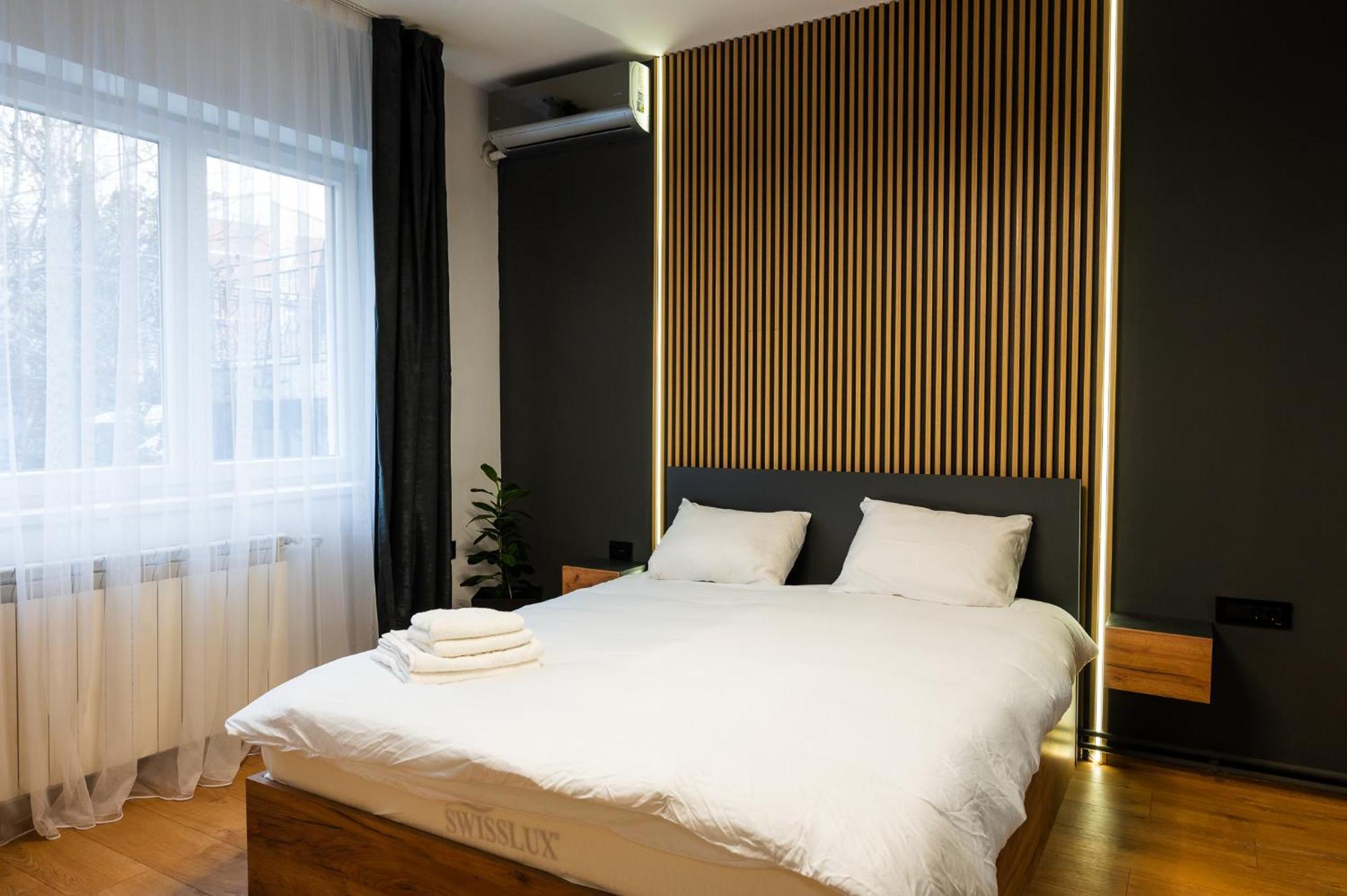 Casa Central Apartments سكوبجي المظهر الخارجي الصورة